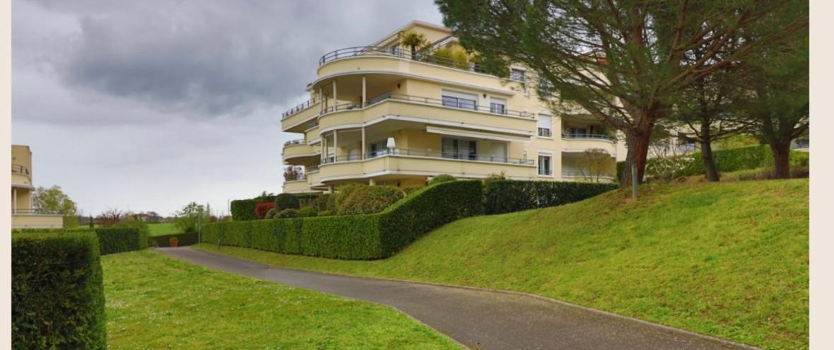 Appartement Entierement Equipe Charbonnieres-les-Bains Exterior photo